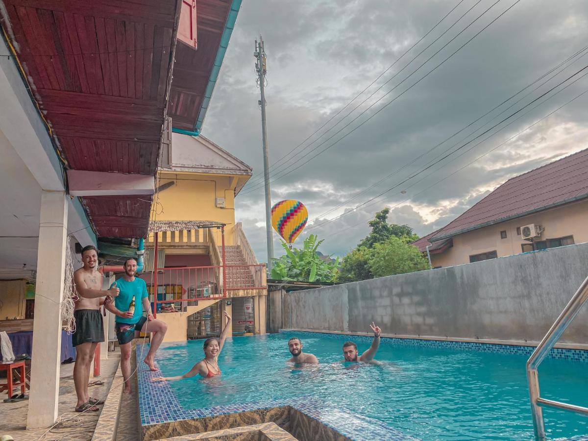 Vang Vieng Freedom Backpackers 2 Exteriör bild